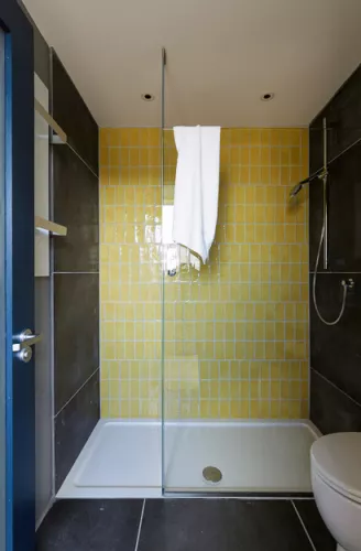 Charlieluxton Towelrail Resized E1594372468681